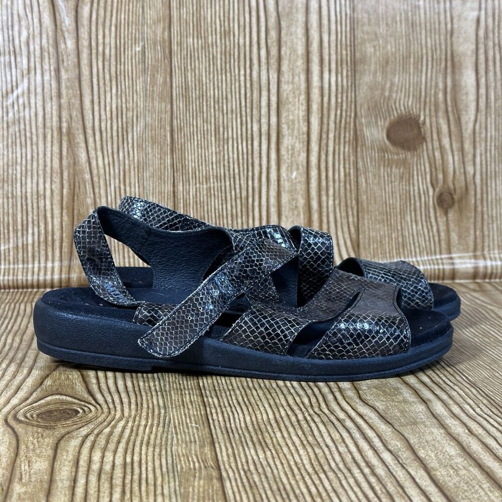 Mephisto Helen Sandal Women's size 38‎ Slide Alligator Skin